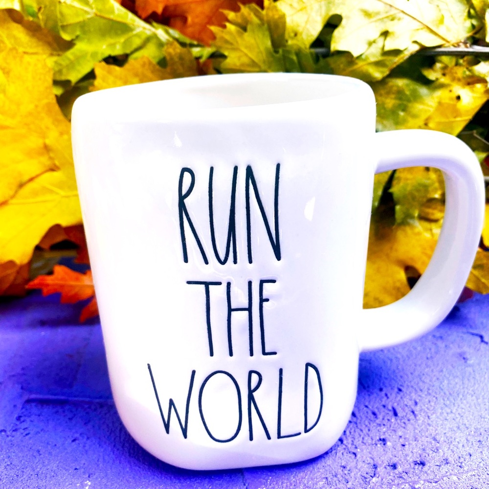 New Rae Dunn Run The World 🌎 Mug 💪🏽